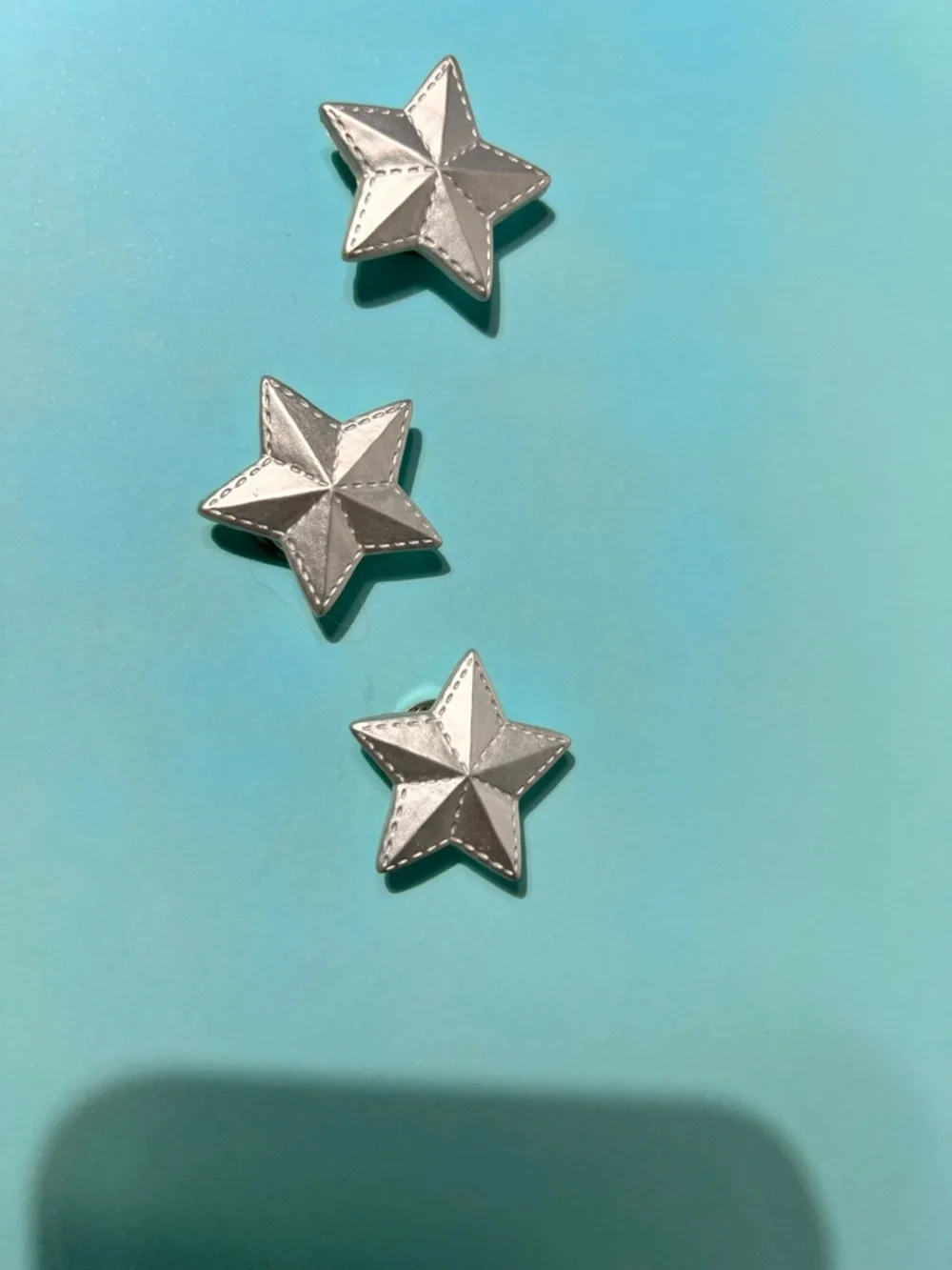 Quacker Factory assorted button covers. - Picture 8 of 8